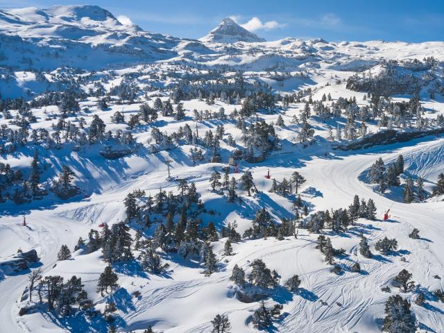 Pistes enneigées de La Pierre Saint-Martin (Pyrénées béarnaises)