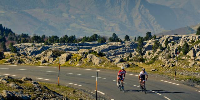 Ascension du col de La Pierre Saint-Martin en vélo par 7 itinéraires différents