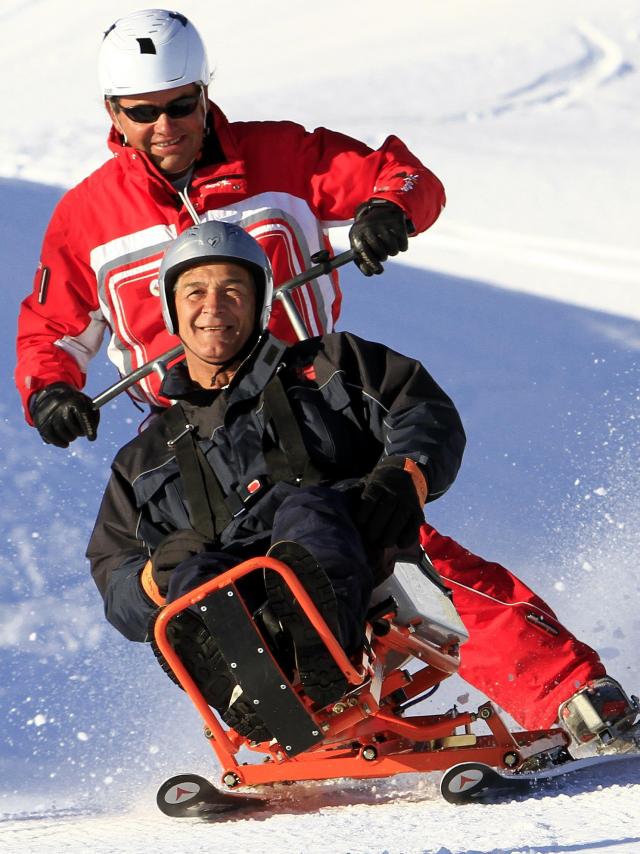 plaisir d'une descente partagée en dual ski sur les pistes de La Pierre Saint-Martin