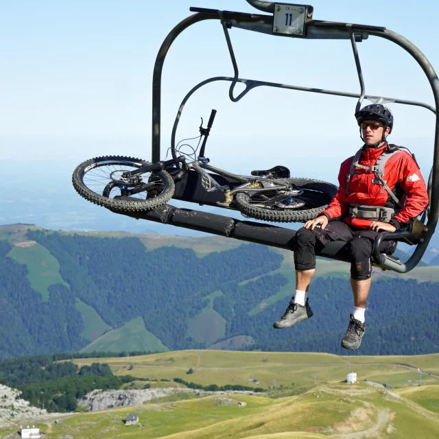 Télésiège pour vtt à la Pierre Saint-Martin