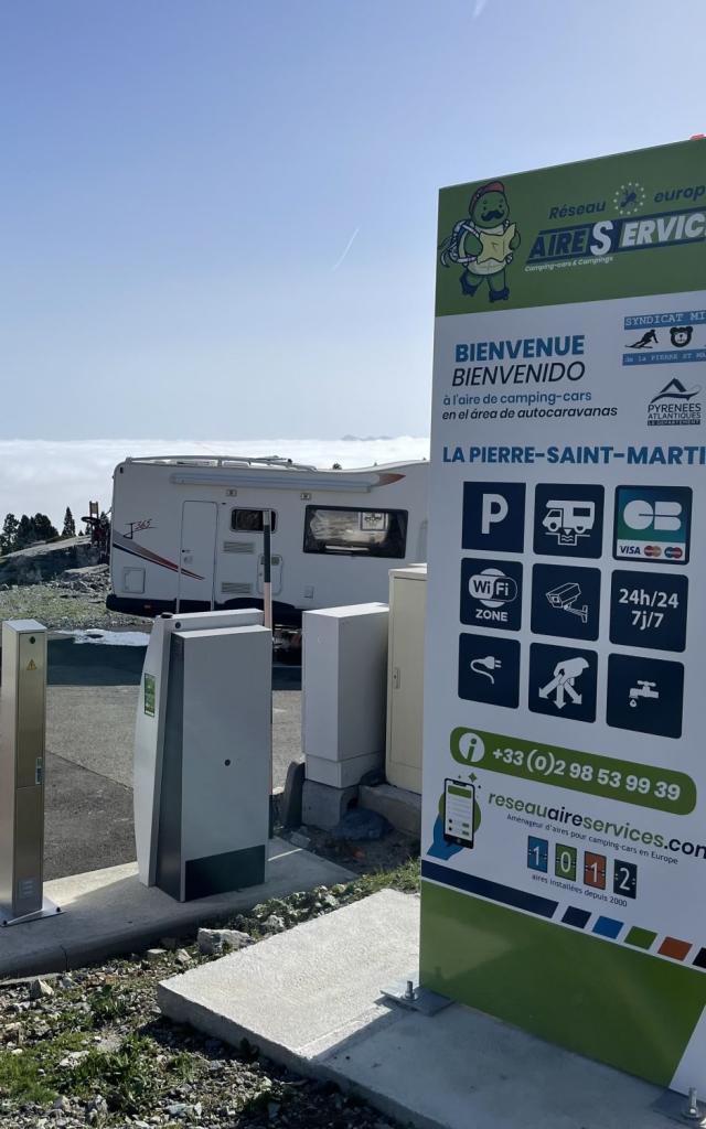 La nouvelle aire de stationnement camping-car dispose de 44 places à La Pierre Saint-Martin