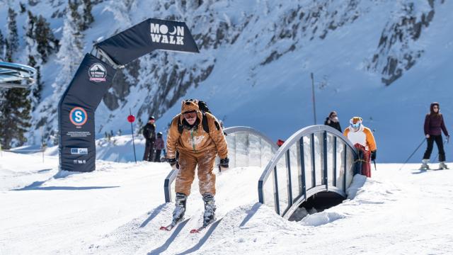 Découvrez la piste bleue Moon Walk et ses modules amusants sur l'espace découverte de la station de ski de La Pierre Saint-Martin