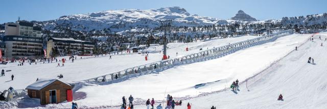 La Pierre Saint-Martin est une station pied de pistes, idéale pour les familles