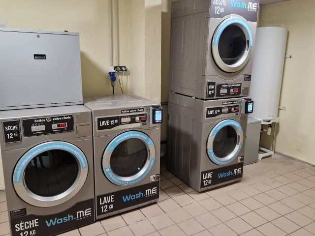 Le Lavoir de la marmotte est le service de laverie automatique ouvert toute l'année à La Pierre Saint-Martin