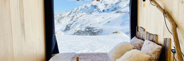 Hébergement insolite à rejoindre au départ de La Pierre Saint-Martin, pour une expérience unique